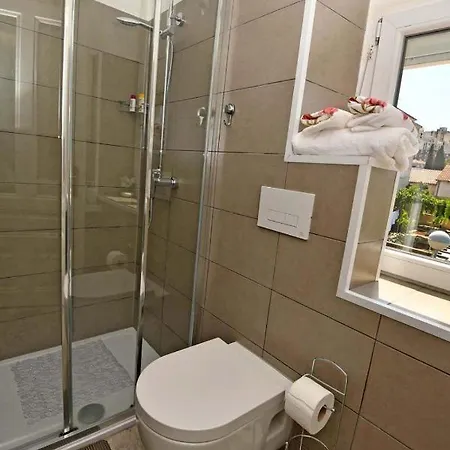 Spacious With A Panoramic View Of Harbor Privat bolig *