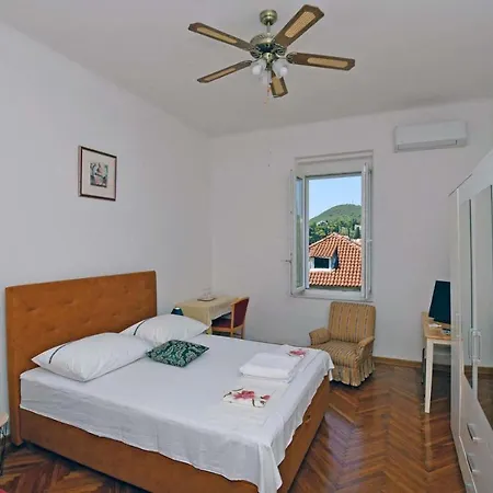 Spacious With A Panoramic View Of Harbor Ubytování v soukromí Dubrovník