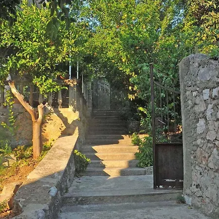 Spacious With A Panoramic View Of Harbor Ubytování v soukromí Dubrovník